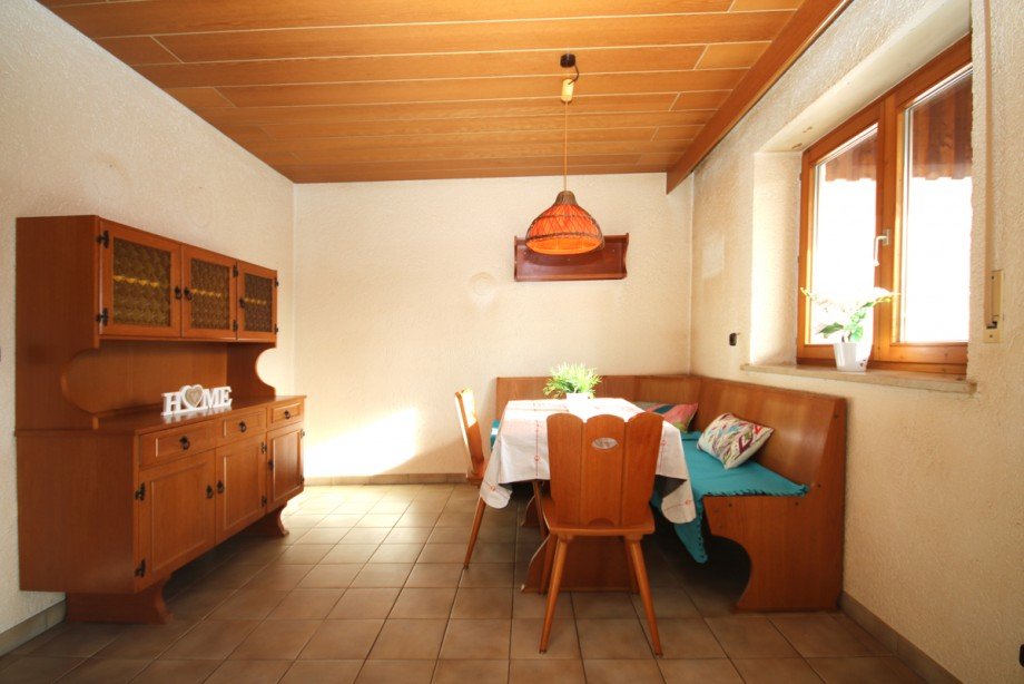 Esszimmer Doppelhaush�lfte Kaltental