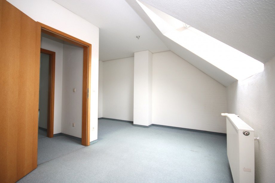 Zimmer 2 DG Doppelhaush�lfte Buchloe