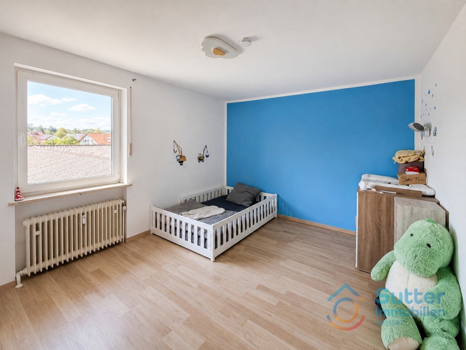 Schlafen Wohnung links Mehrfamilienhaus Pforzen