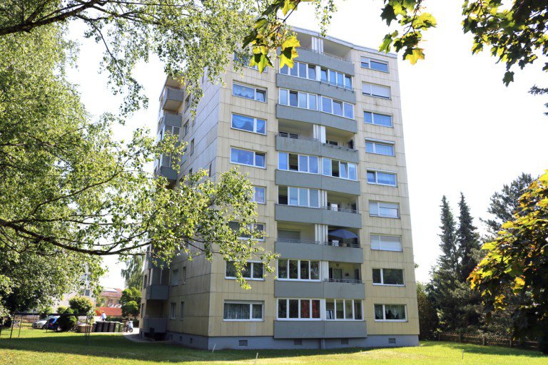 Hausansicht Kaufbeuren - Neugablonz Etagenwohnung Gut geschnittene 3-Zimmerwohnung mit S�dbalkon