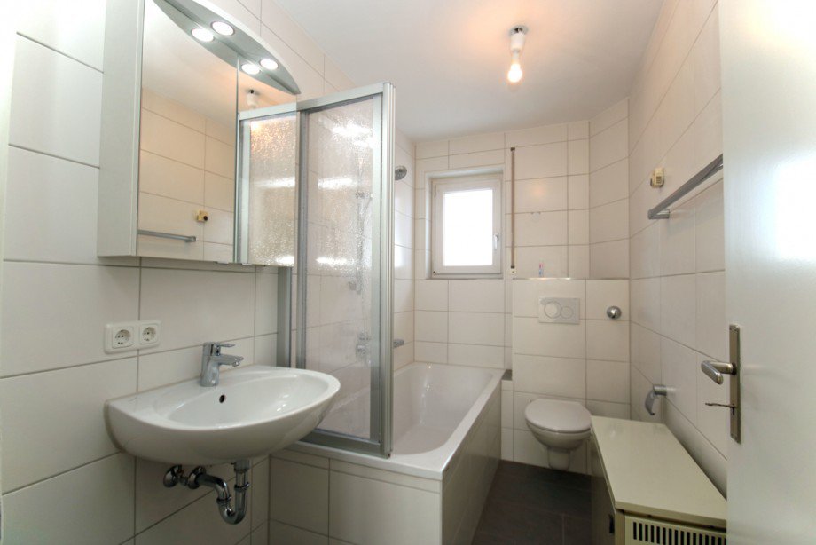 Bad Etagenwohnung St�ttwang