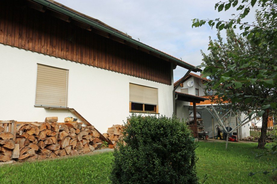 Ostansicht Zweifamilienhaus Osterzell