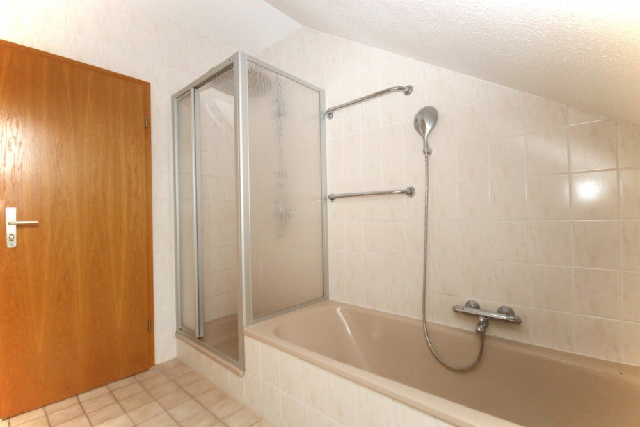 Bad Dachgeschosswohnung Kaufbeuren