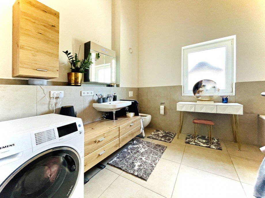 Bad Dachgeschosswohnung Kaufbeuren