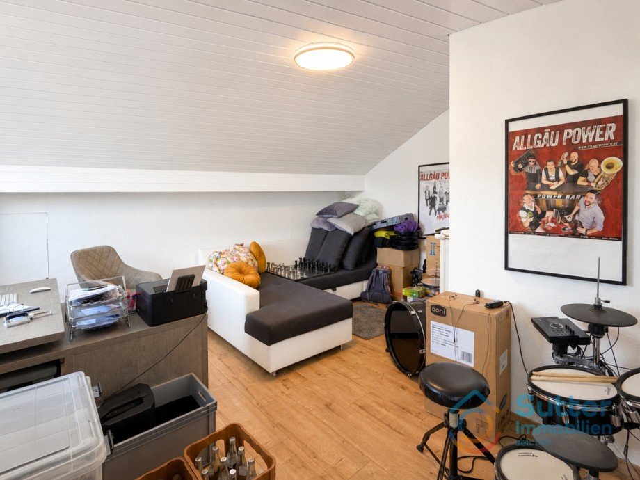 G�ste Wohnung 1OG Mehrfamilienhaus Pforzen