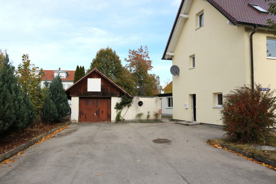 Einfahrt Doppelhaush�lfte Kaufbeuren
