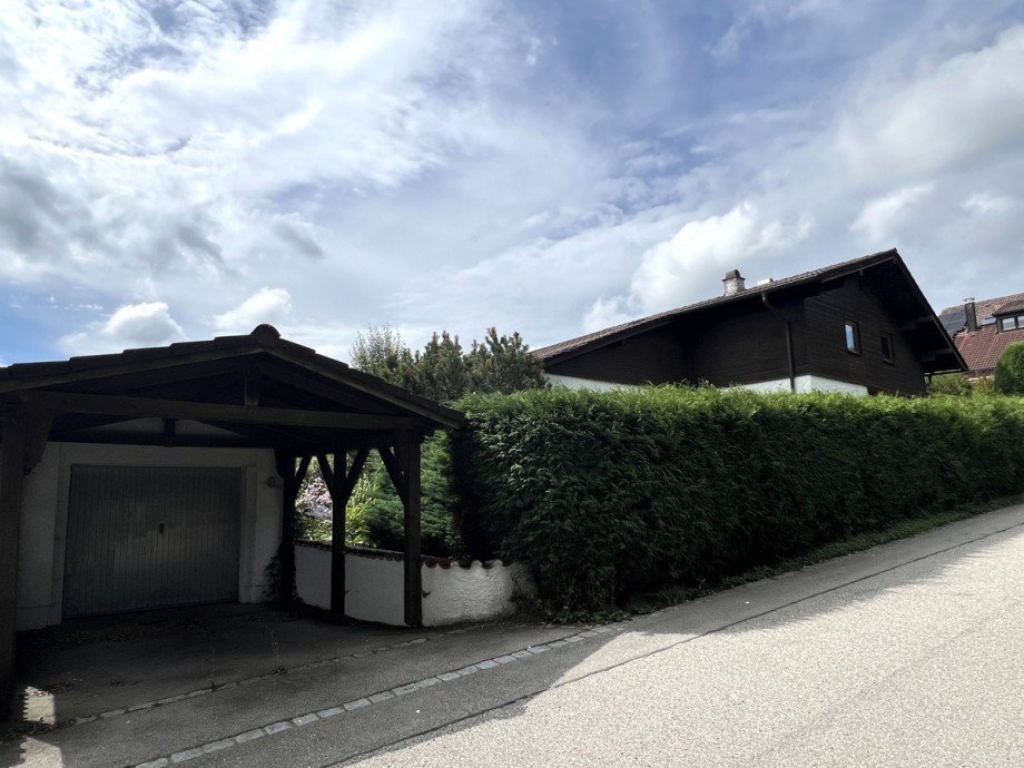 Garage und Carport Einfamilienhaus Kaufbeuren