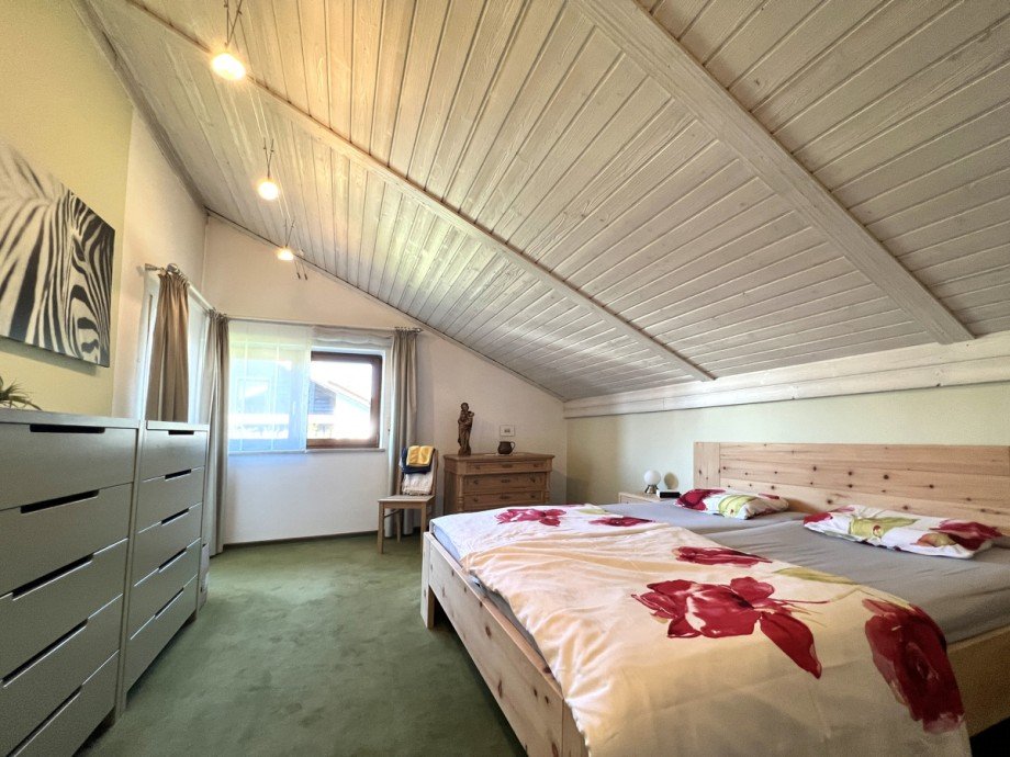 Schlafzimmer Einfamilienhaus Mauerstetten