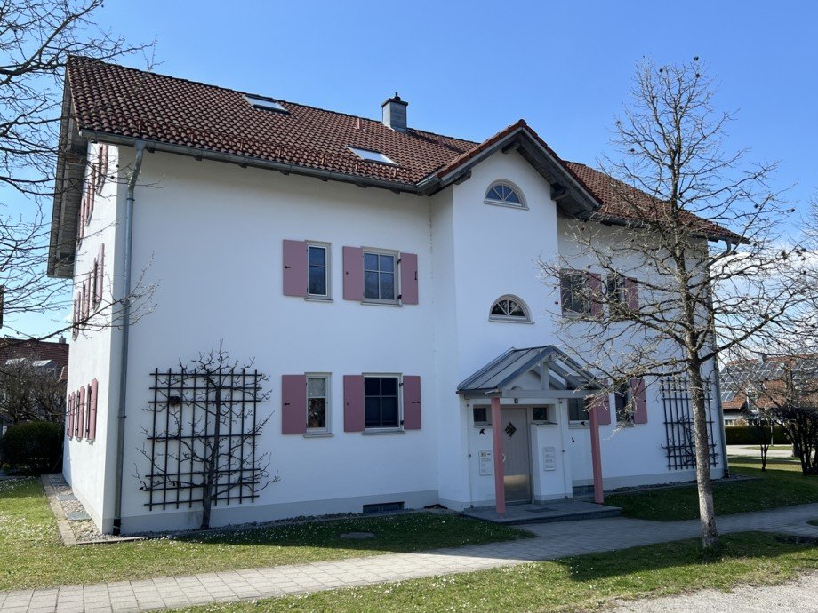 Eingangsseite Dachgeschosswohnung Kaufbeuren