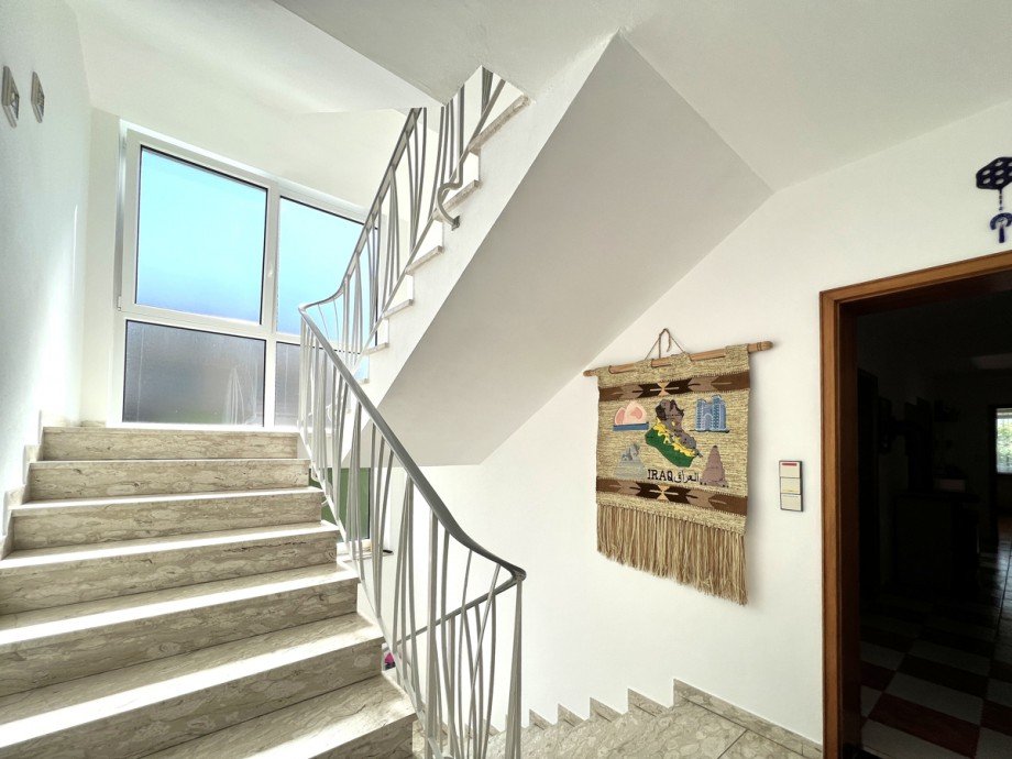 Treppenhaus EG Mehrfamilienhaus Kaufbeuren