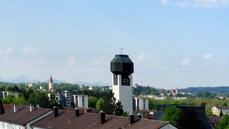 Bergblick Kaufbeuren - Haken Etagenwohnung Bergblick - Schwimmbad im Haus - 3 Zimmer-Eigentumswohnung