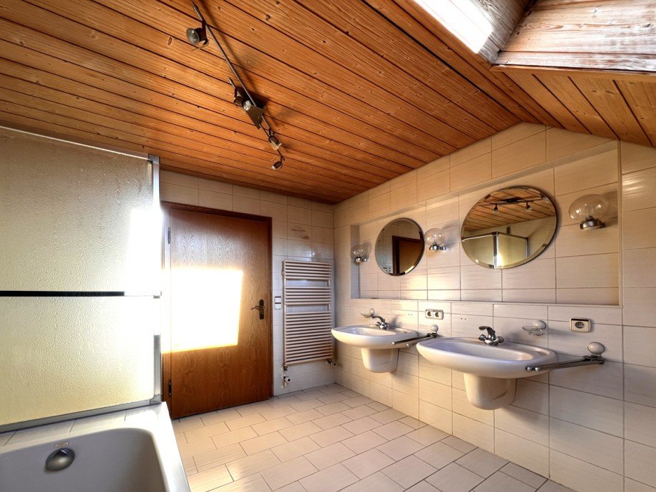 Bad Einfamilienhaus Kaltental