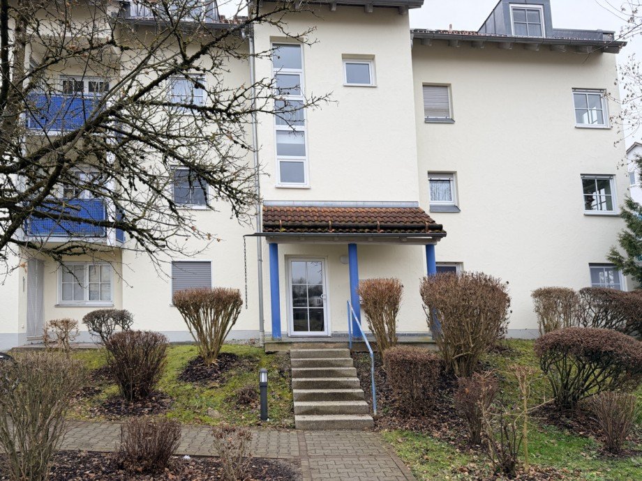 Eingang mit Treppen Erdgeschosswohnung Kaufbeuren