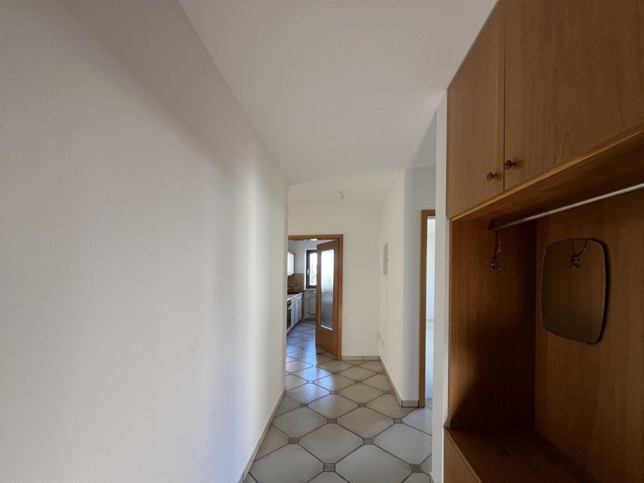 Flur Erdgeschosswohnung Germaringen