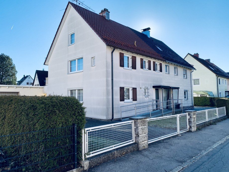 Ansicht Nord-Ost Doppelhaush�lfte Kaufbeuren