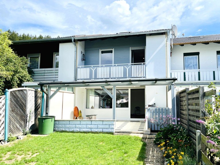 Ansicht West Kaufbeuren - Haken Reihenmittelhaus Gepflegtes Reihenmittelhaus mit Garage in ruhiger Lage