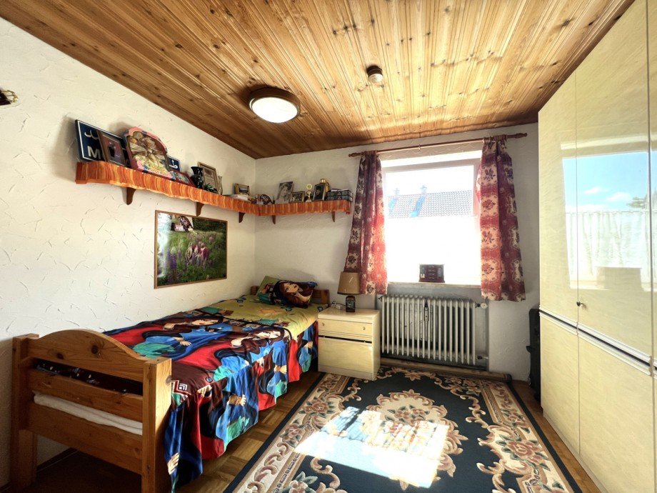 Zimmer 1. OG Mehrfamilienhaus Kaufbeuren