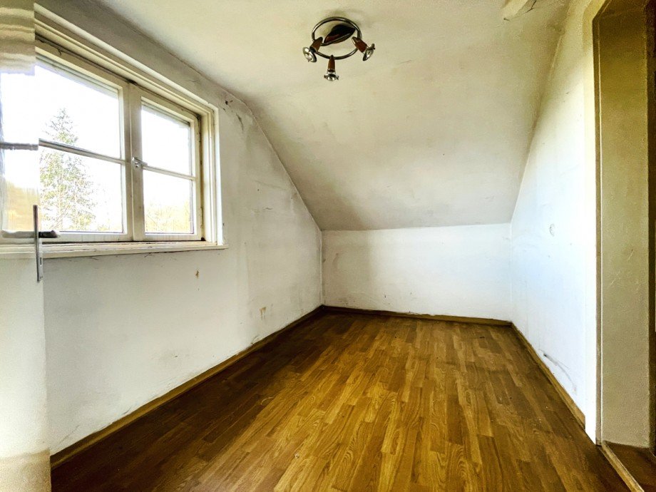 Zimmer 2 Obergeschoss Wohngrundst�ck Kaltental