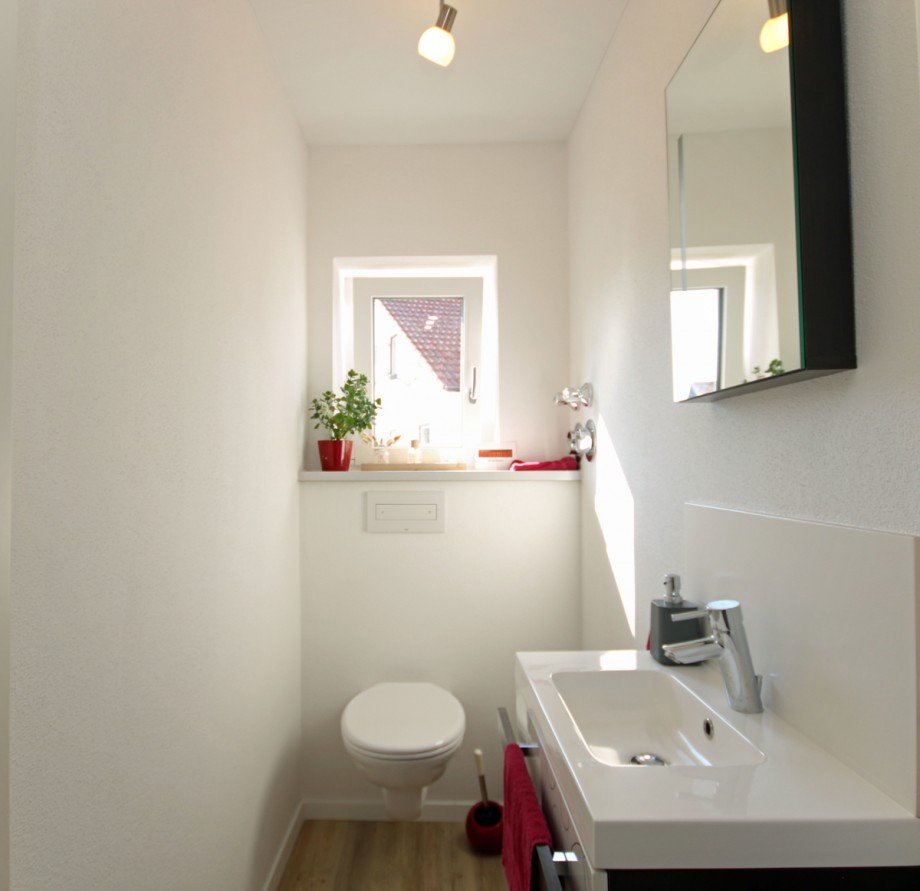 WC - Einliegerwohnung Zweifamilienhaus St�tten am Auerberg