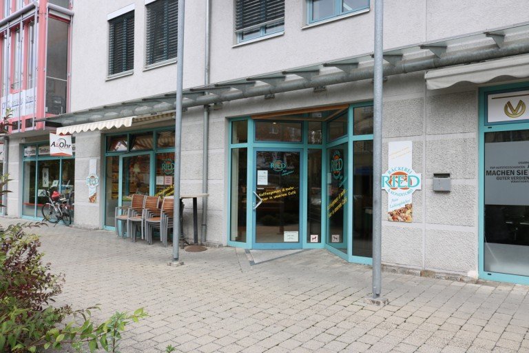 Eingang Kaufbeuren - Kaufbeuren Ladenlokal Ladenfl�che f�r verschiedene Branchen geeignet