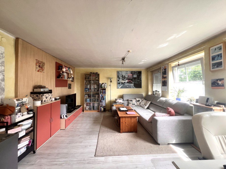 EG rechts Mehrfamilienhaus Rieden