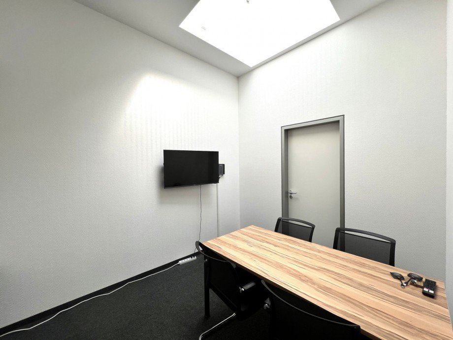 Registratur/Besprechung B�rofl�che Kaufbeuren