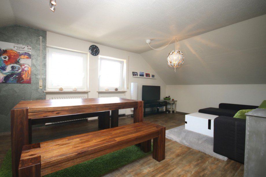 Wohnzimmer Dachgeschosswohnung Kraftisried