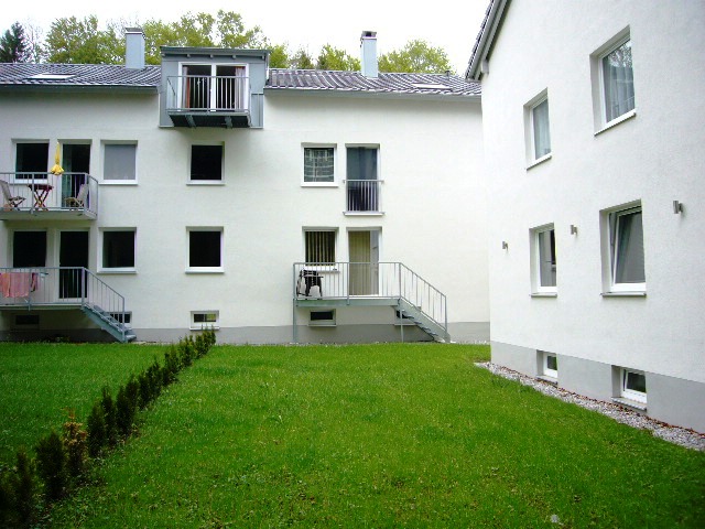 Garten im Sommer Etagenwohnung Kaufbeuren