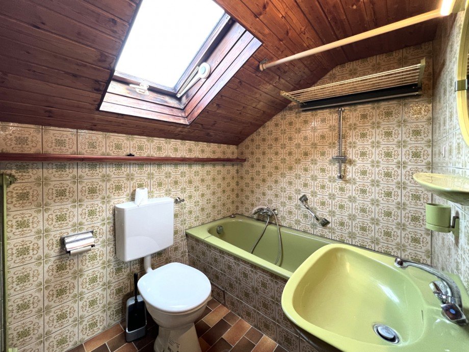 Bad/WC DG Doppelhaush�lfte R�ckholz