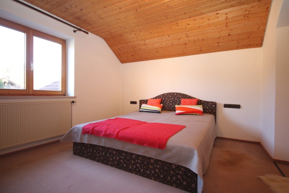 Schlafen DG Doppelhaush�lfte Kaltental