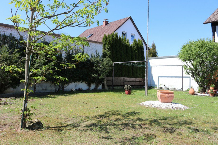 Garten Doppelhaush�lfte Kaufbeuren
