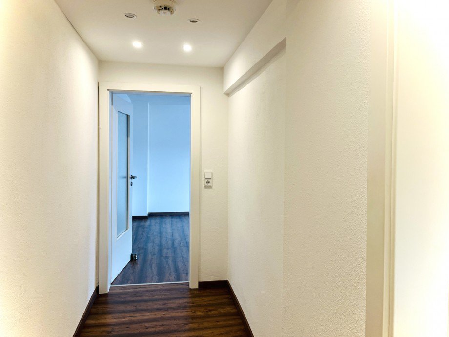Flur Souterrainwohnung Germaringen