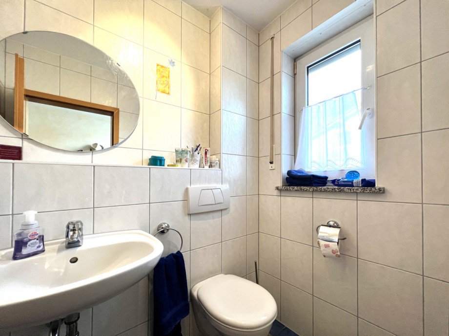 WC Erdgeschoss Doppelhaush�lfte Pforzen