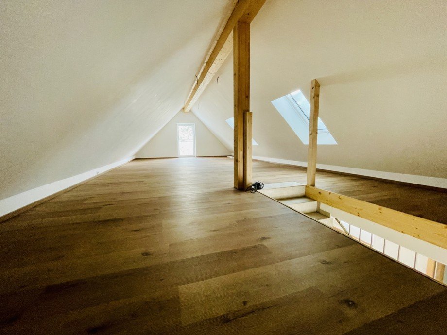 Dachgeschoss Doppelhaush�lfte Mauerstetten