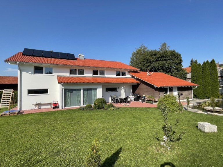 S�dansicht St�tten am Auerberg - St�tten Zweifamilienhaus Neuwertiges Traumhaus mit Einliegerwohnung